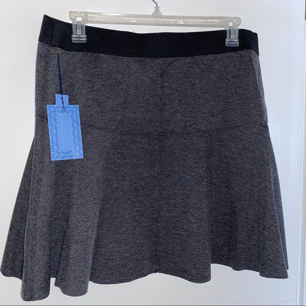 Vera Wang reversible skirt - brand new!